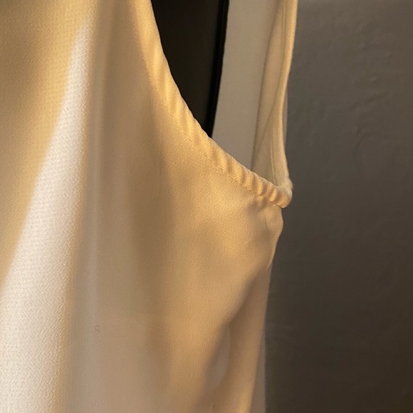 NY Collection sleeveless chiffon blouse - Picture 13 of 14